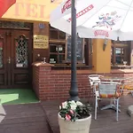 ホテル Restauracja Podzamcze シュチェチン