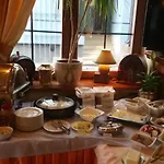 ホテル Restauracja Podzamcze