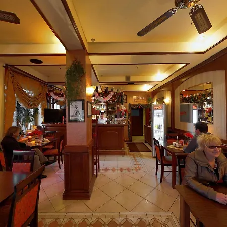 Restauracja Podzamcze 2* Szczecin