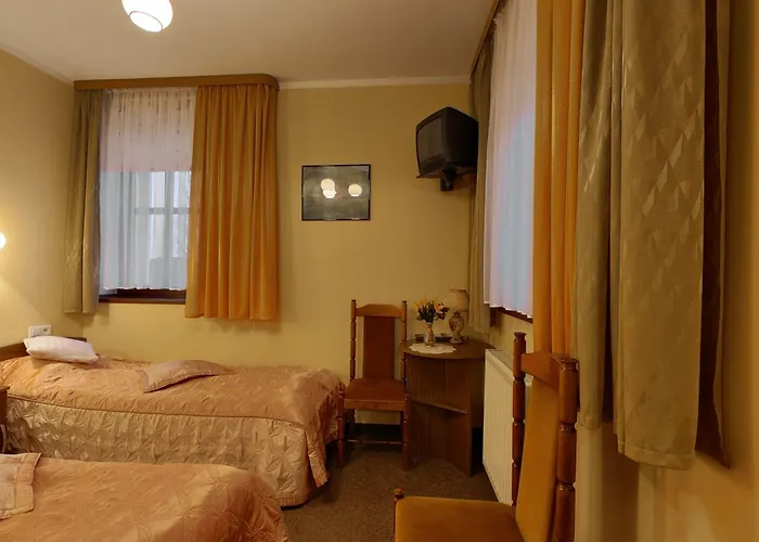 ホテル Restauracja Podzamcze シュチェチン