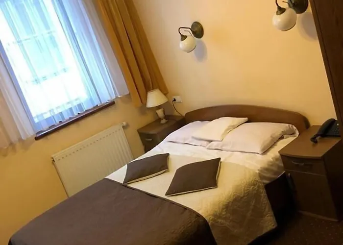 Restauracja Podzamcze ホテル シュチェチン